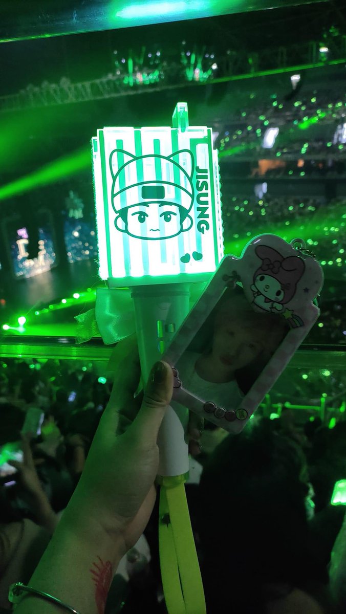 TY1CY485's tweet photo. wtr lfr

neobong only used once (tds2) OFFICIAL and CAN CONNECT SA APP complete inclusions with box and dustbag. pakiingatan nalang sa paggamit pls huhu

rental fee: ₱800
security deposit: ₱1000 (refundable once maibalik in good condition)

🏷️nct nct127 nctdream neobong https://t.co/UIdSG8uYuw