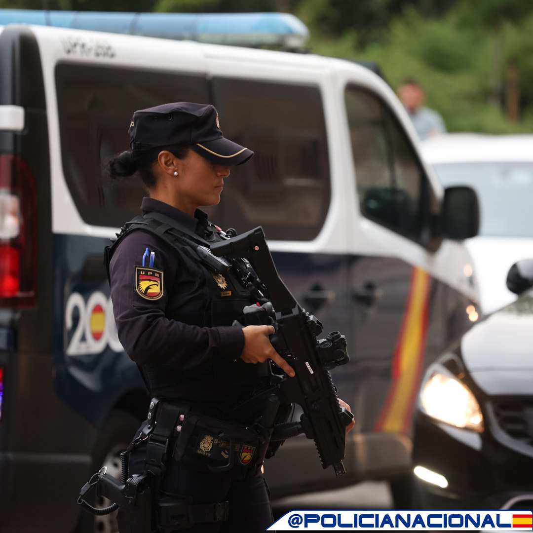 Policía Nacional on X: #Buenosdías y #FelizSábado☕ Todos nuestros medios  están listos para empezar el servicio este sábado 📞Si nos necesitas 091,  llegaremos a todas partes💙  / X