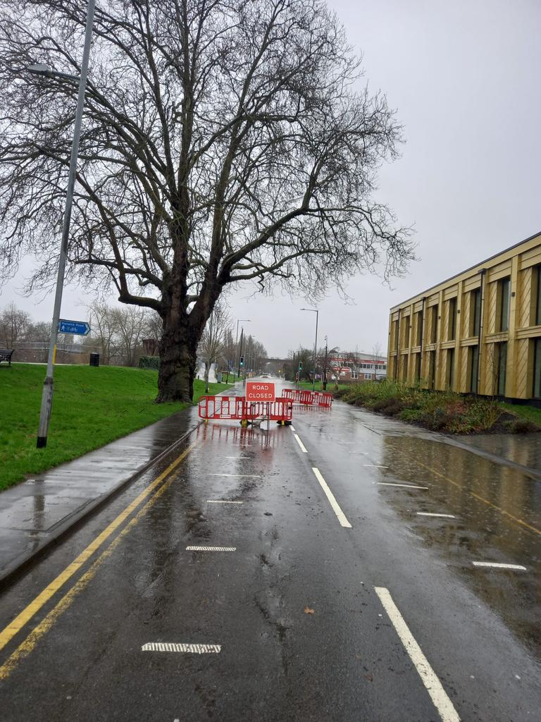 Hylton Road, Worcester closed due to flooding - diversion via Henwick Road