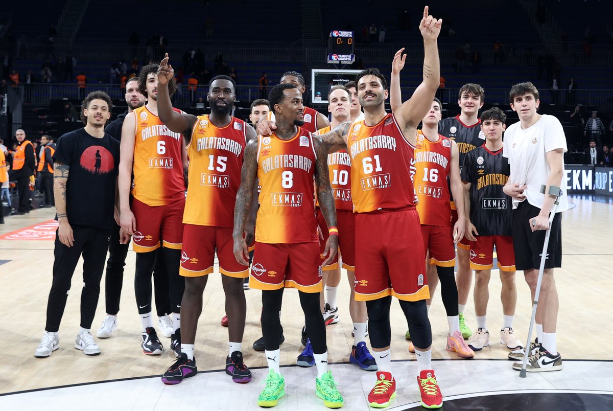 ⏰22.30 🟡🔴Galatasaray Ekmas, Basketbol Şampiyonlar Ligi play-in turu ilk maçında çarşamba günü deplasmanda İtalya temsilcisi Bertram Derthona ile karşılaşacak.