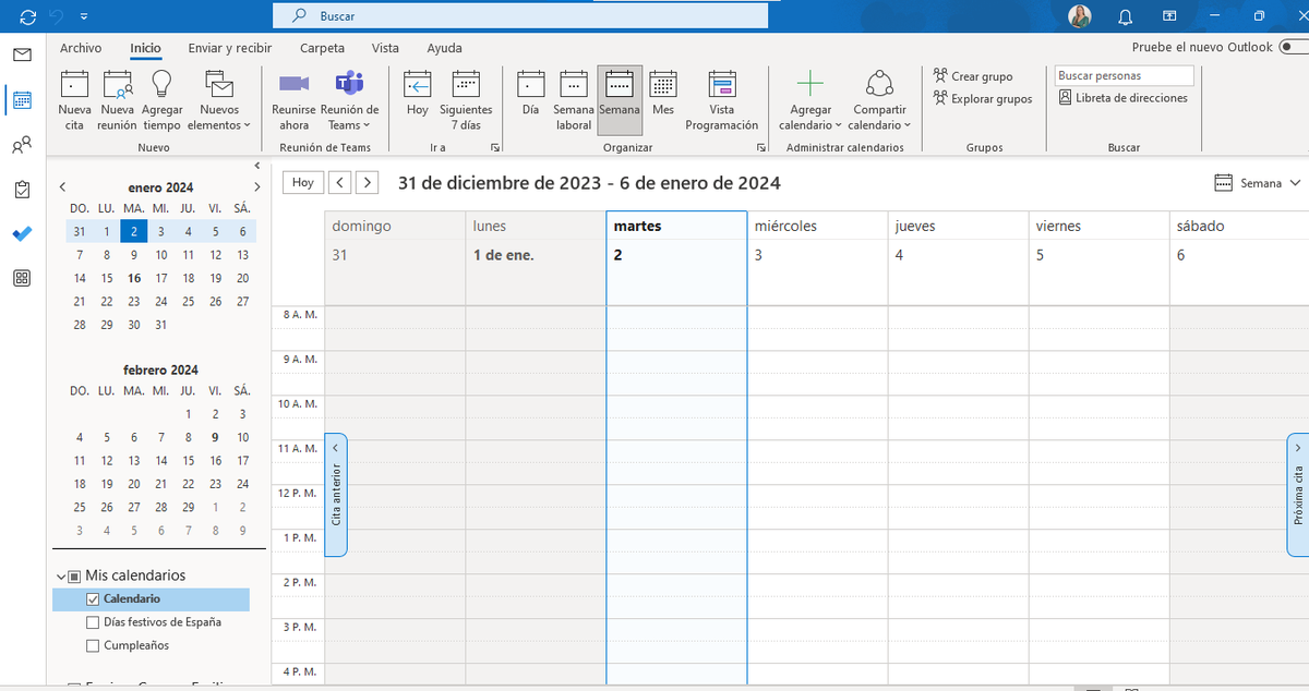 sandraosorio520's tweet photo. Me conecto a trabajar 2 de enero 7:15 am y esto es lo que veo en mi agenda de reuniones. Solo pasa esta semana.😅🤓 https://t.co/gqiUJqVjt8