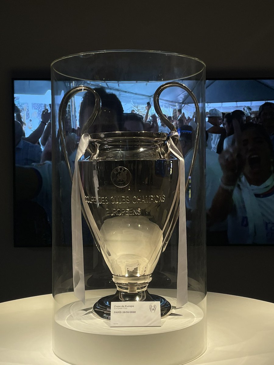 alejandroplaza0's tweet photo. #tourbernabeu https://t.co/Hr0LgiSI3O