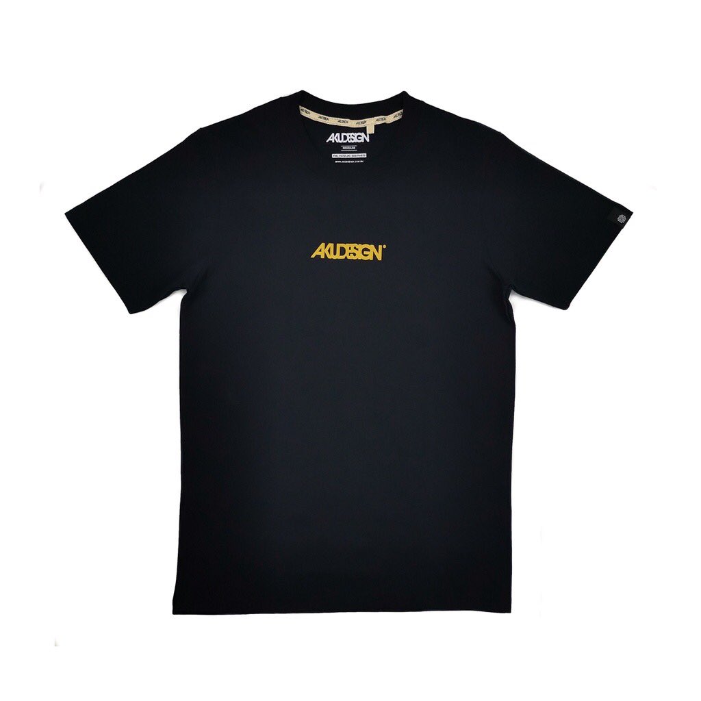 sobershaker's tweet photo. Harini dengan esok je peluang korang nak dapatkan promo YEAR END SALES dari Aku Design ni. Gila lah dorang ni sampai 50% discount dorang bagi. So aku nak buat thread pasal promo ni untuk last kopek!

1) Mandala 2 Tshirt

Discount 50% ada dekat sini: https://t.co/S7AqQNrr2z https://t.co/Iv5hBY1gC4