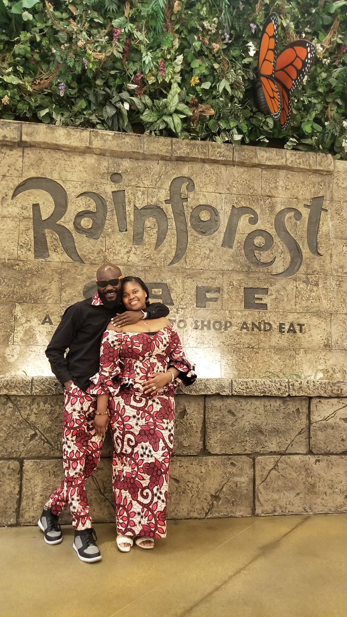 runciecwc's tweet photo. Happy New Year from the Chidebe’s !
This year, you shall be like a Palm Tree. Every part of you life shall be useful and prosperous.
#RuncieChidebe https://t.co/T95qoUqDrx
