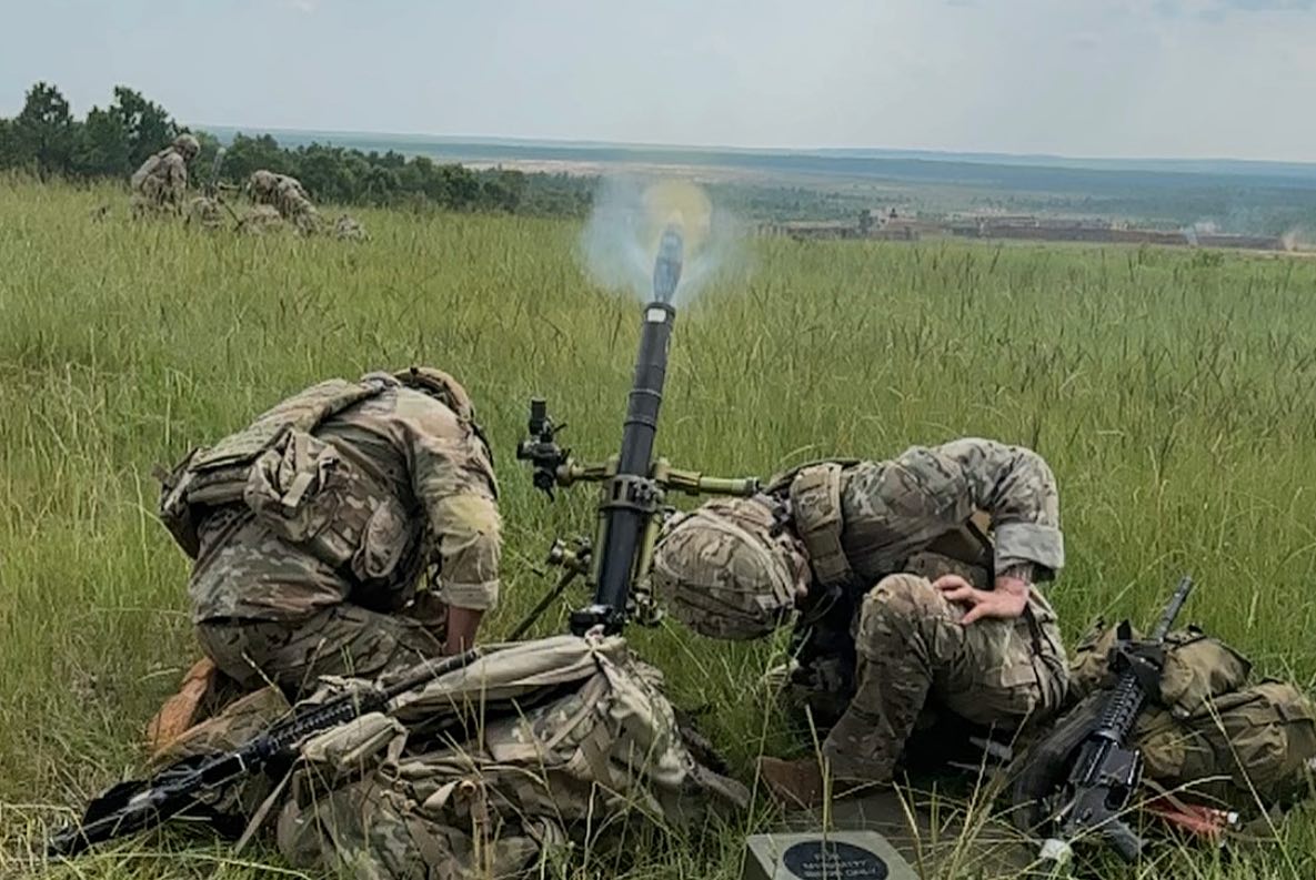 The #FalconBrigade, @2BCT_FALCONS, @82ndABNDiv, conducted some difficult training during their Fire Support Coordination Exercise (FSCX)!

#Readiness #BeAllYouCanBe #ArmyTeam #Soldiers @USArmy