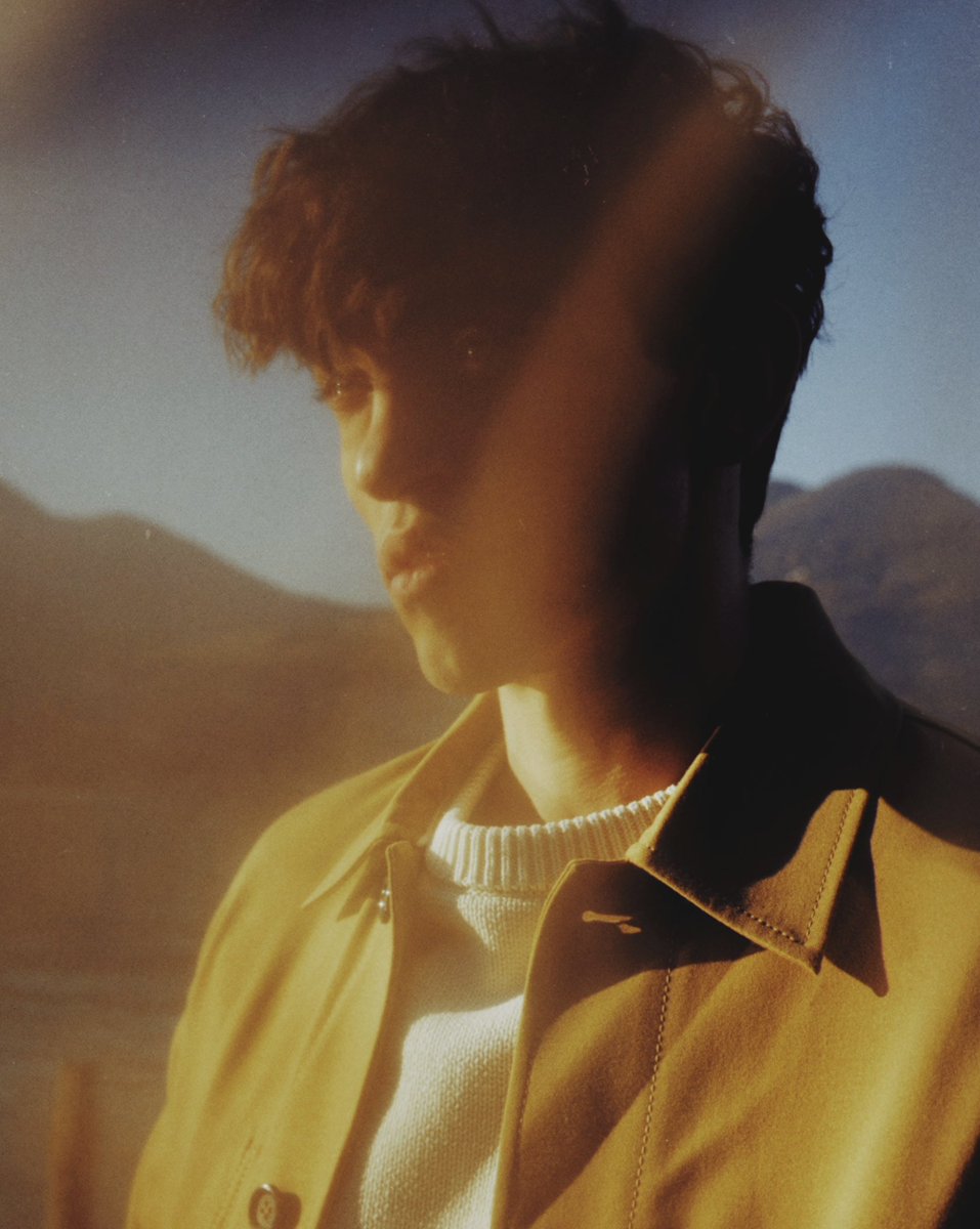 michele_bravi's tweet photo. solo per fermare un bacio sulla tua pelle

per me sei importante
fuori il 5 gennaio https://t.co/VlSWNZtnSY