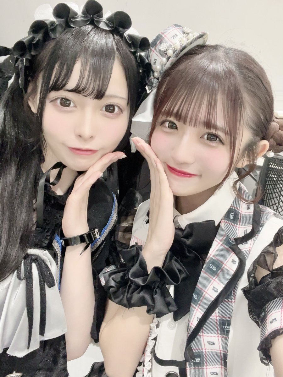 夢羽るる【コーレス】 (@ruru_calres) on Twitter photo まっくろくろすけでておいで!②🖤 まっくろくろすけでておいで!②🖤