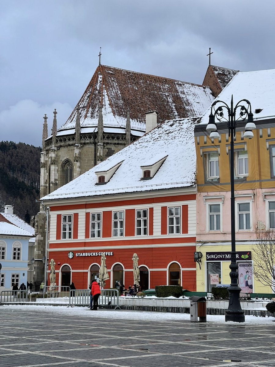 Traveling  2  Romania tweet media