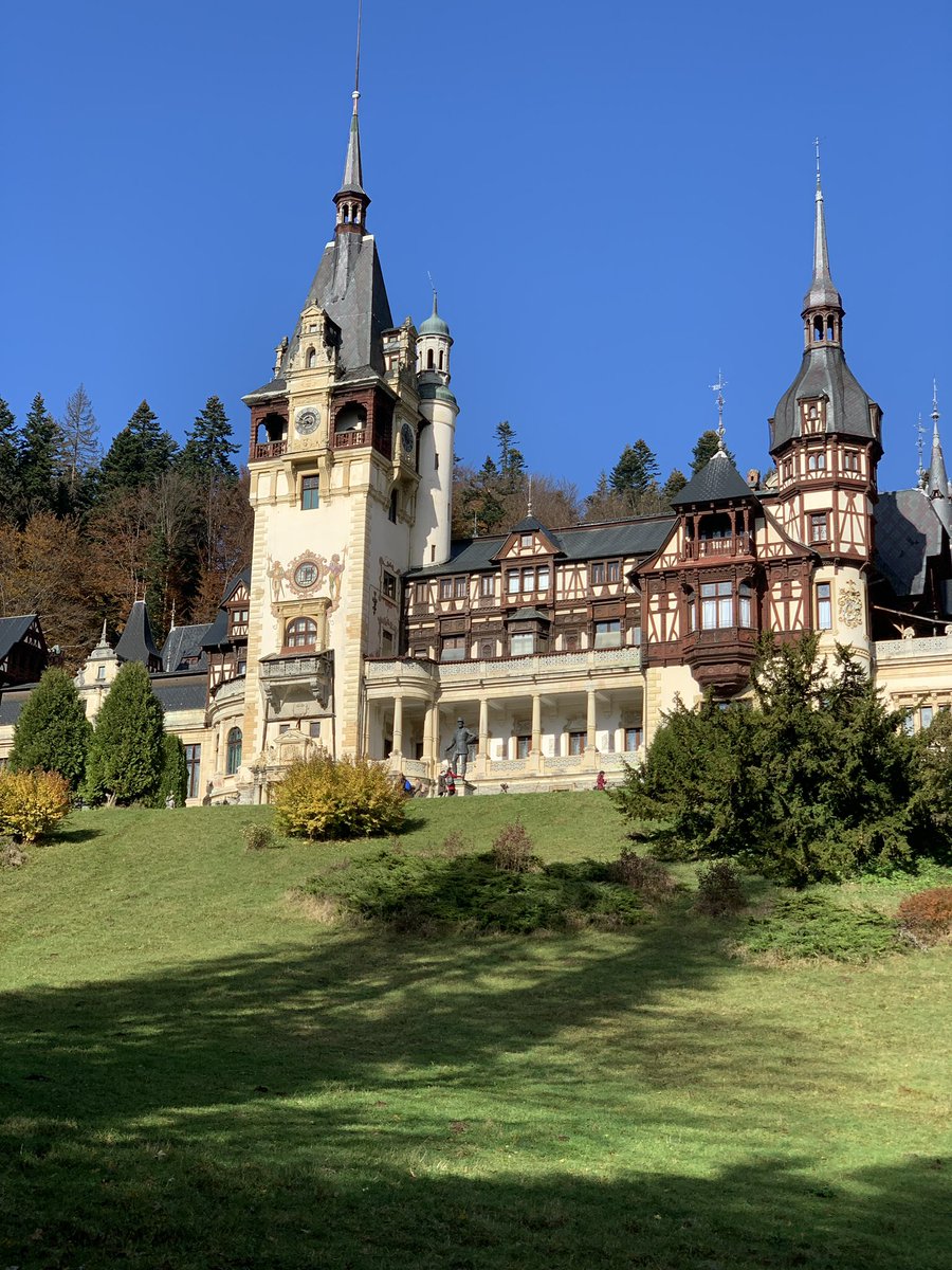 Traveling  2  Romania tweet media