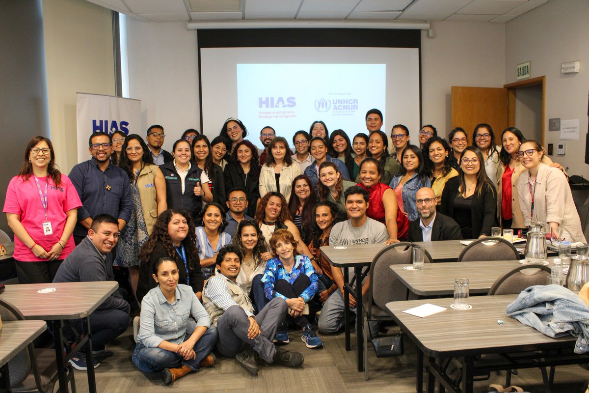 <a href="/ACNURPeru/">ACNUR Perú</a>, <a href="/GMHLab_TC/">Global Mental Health Lab @ Teachers College</a> &amp; <a href="/HIASrefugees/">HIAS</a> started a Trainer-of-Trainers programme in Interpersonal Psychotherapy in Peru for Venezuelan refugees/migrants from community-based organizations and for employees from Peruvian state health system and humanitarian workers. 1/2 <a href="/Refugees/">UNHCR, the UN Refugee Agency</a>