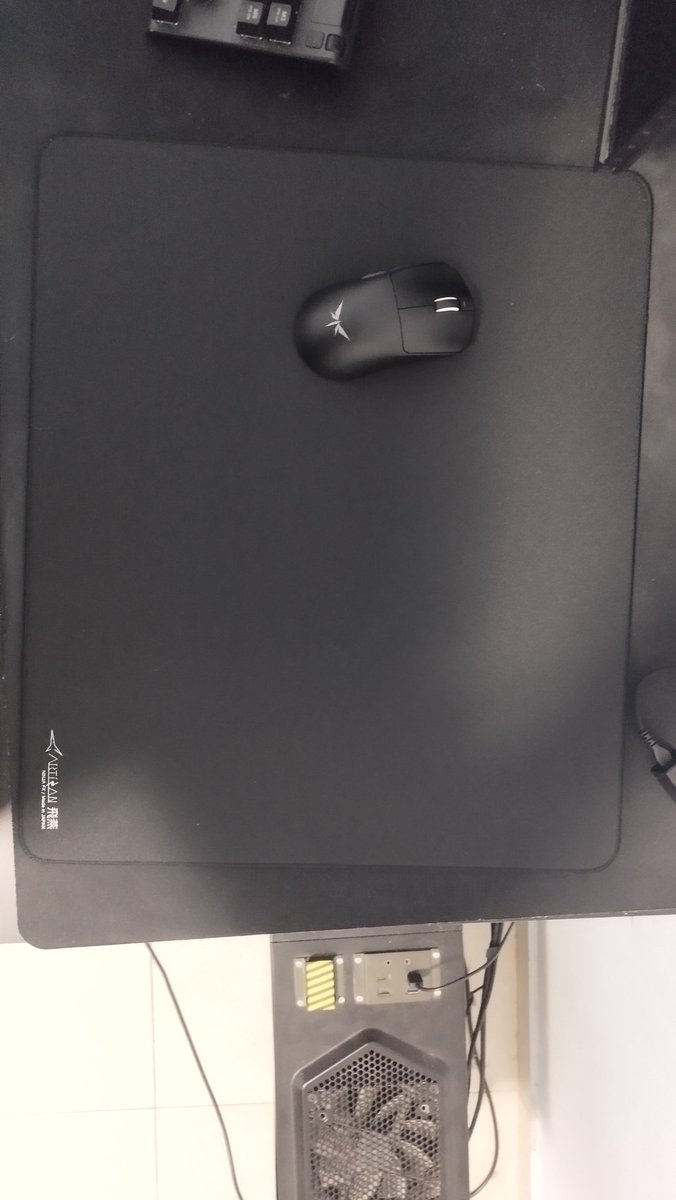 Benusha tweaks tweet media