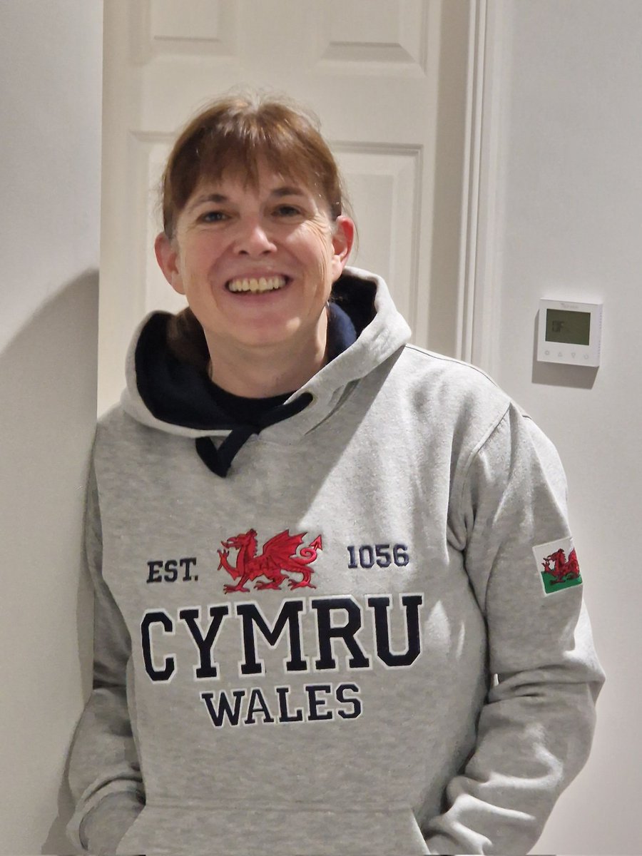 Im sure <a href="/bedform/">Prof. Dan Parsons @LboroUniversity 🌏💧🛰🌊⚽️🏏⛳🏈</a> will appreciate this Christmas present