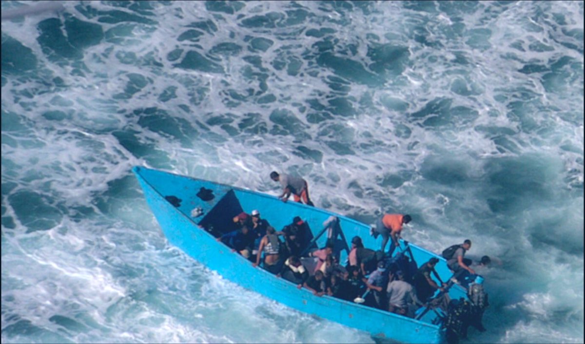 borderObserver's tweet photo. #STATUS 2024-Jan-03
Search Engine 113 Headlines for #Tuesday 2 Jan 2024
#Overload_unload by 2pm MT
https://t.co/S4TzxLw0Tu
#Photos @CBPAMORegDirSE 2 Jan
Multiple landings in Puerto Rico
https://t.co/dAfeUS8NaZ