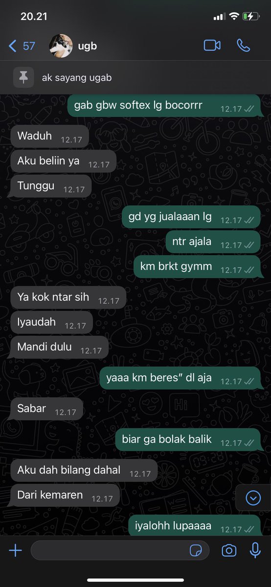 fikarpan's tweet photo. Diem yh kalyan!! ni alasan kenapa aku keliatan kecintaan bgt sama dia 😀 https://t.co/pDVBu6TdV5