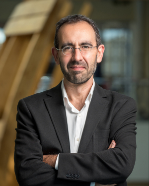 🚨Nouvelle publication🚨
Le professeur Carlos Ordás Criado vient de publier un article "Linking Frequentist and Bayesian Change-Point Methods" avec Arnaud Dufays <a href="/EDHEC_BSchool/">EDHEC_BSchool</a> et David Ardia <a href="/HEC_Montreal/">HEC Montréal</a> dans le Journal of Business &amp; Economic Statistics. tandfonline.com/doi/full/10.10…