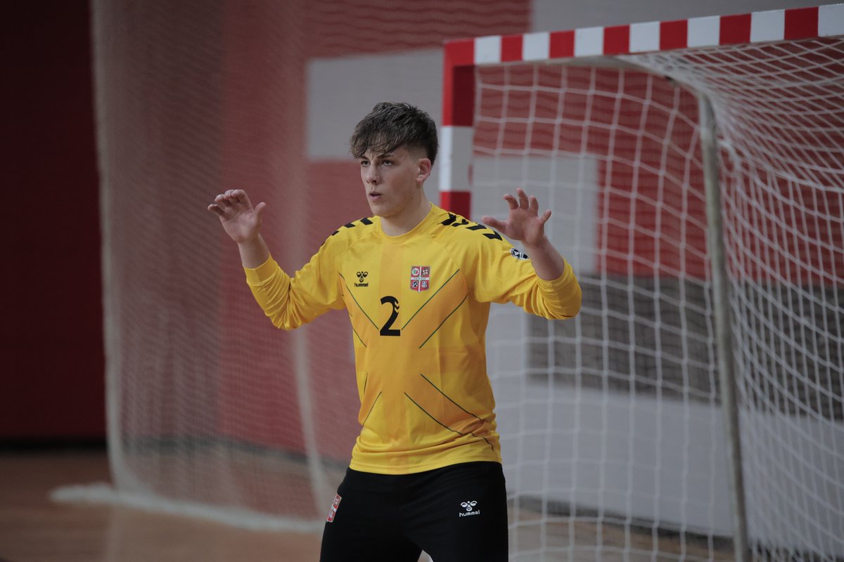 🔥 ¡ @EEF_FVascaBM gana ante <a href="/FCYLBM/">Federación de Castilla y León de Balonmano</a> por 27 a 28!

📍 Ciutat Esportiva de <a href="/Blanes_cat/">Ajuntament de Blanes</a>

🤾🏻‍♂️ Campeonato Juvenil Masculino
📊 Grupo A #CESA2024CAT

🖥️ cesabm2024.com