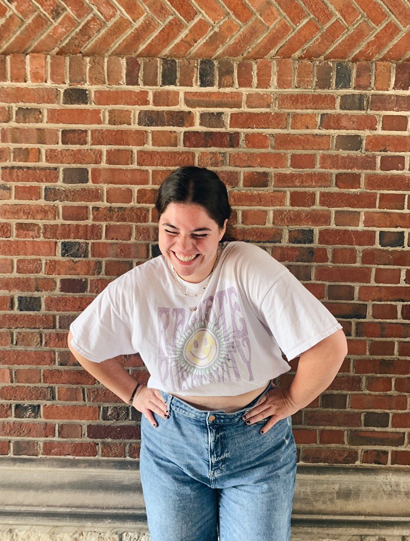 Delta Phi Epsilon tweet media