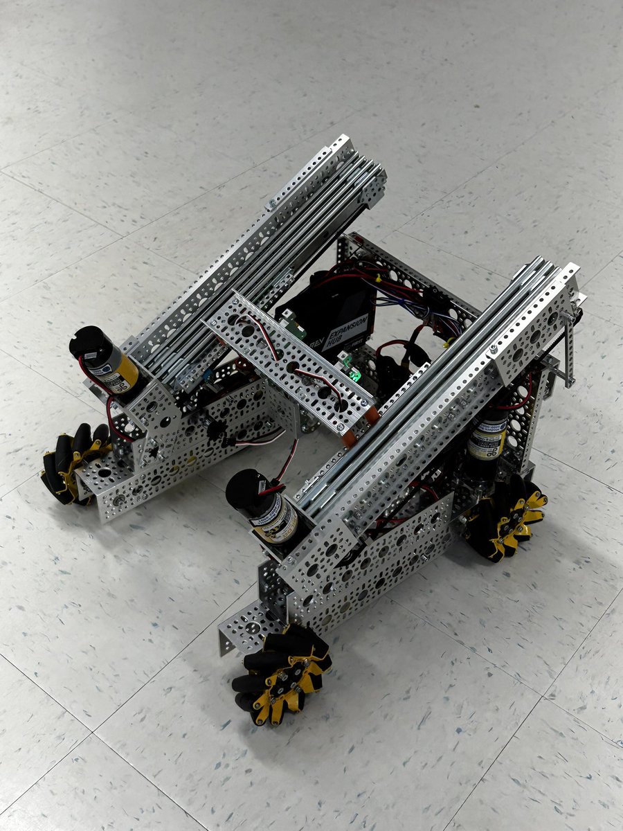 Finessing the robot for a scrimmage this weekend. Looking forward to #centerstage by <a href="/FTCTeams/">FIRST Tech Challenge</a> sponsored by <a href="/RaytheonTech/">RTX</a>