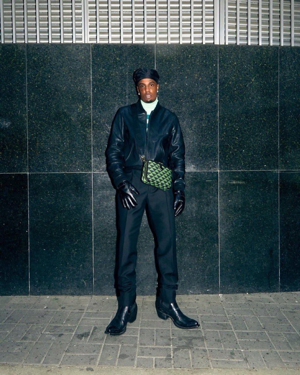 HardestFitPics's tweet photo. Derek Luccas in Prada, 2023 https://t.co/I9URbIG3y4