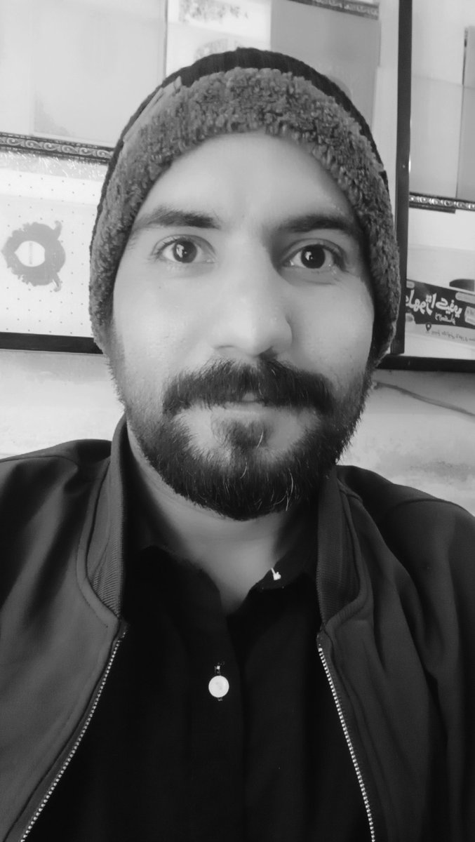 mehranfaqeer's tweet photo. انسان استعمال پيو ٿئي پيسي سان پيار پيو ڪري. https://t.co/pspGa6m0FS