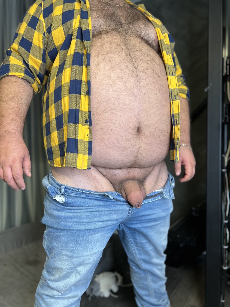 Who wants to spend the holidays with Daddy 🐻?