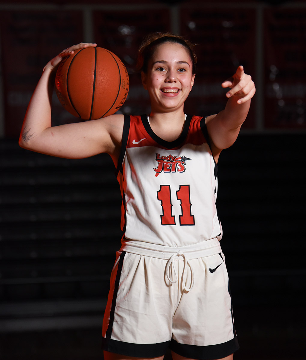 SGTCJets's tweet photo. Vera Gunaydin was named GCAA Women's DI Basketball Player of the Week.  Congratulations @veragnydnn! #SGTCLadyJets #POTW https://t.co/e7TGl7g7kB