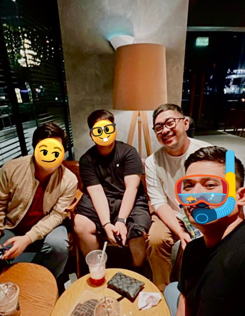 goodboy_po's tweet photo. Unplanned meet up with @chen_057 @EstrangHeroPlus @icedcoffeechoc0 . Matutulog na ako dapat but here I am haha. https://t.co/sTJSSzRGob