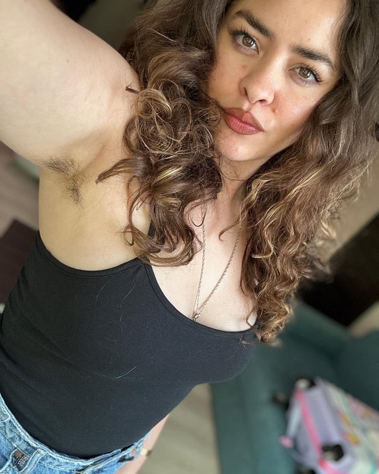 Netflix and lick my armpits? #hairy #hairyarmpits #hairypussy #littlehairystoner https://t.co/IalZXx<a href="/tag/hairy"class="tags">#hairy</a><a href="/tag/hairyarmpits"class="tags">#hairyarmpits</a><a href="/tag/hairypussy"class="tags"><span>#hairypussy</span></a><a href="/tag/littlehairystoner"class="tags"><span>#littlehairystoner</span></a>