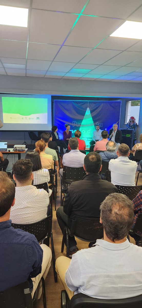 SISNETSoftware's tweet image. Ultima actividad del 2023 de la @ANDEUruguay   #ModoDigital# en Ciudad de la Costa y estuvimos presentes allí presentando nuestros productos para Pymes.
