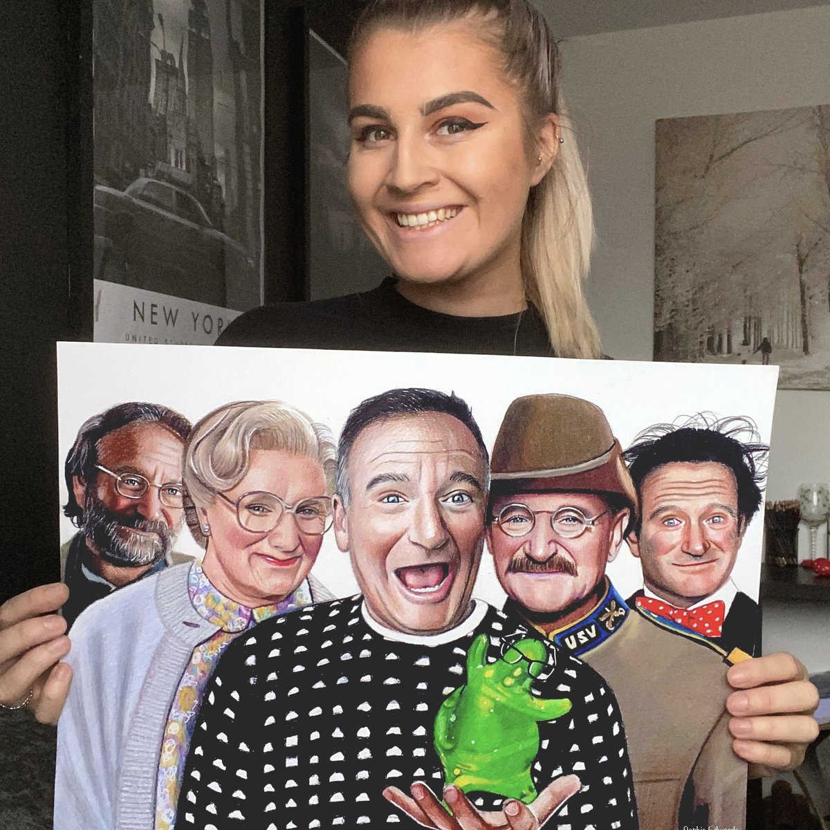 Sophie Edwards tweet media