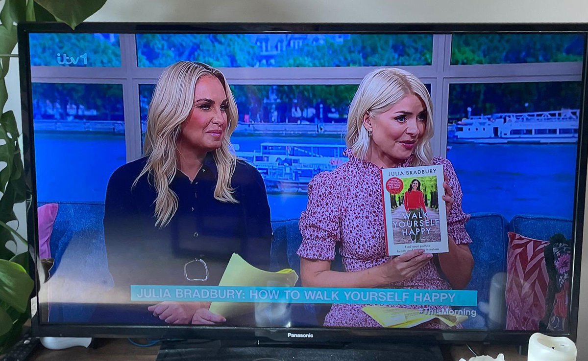 Lucy Martin tweet media