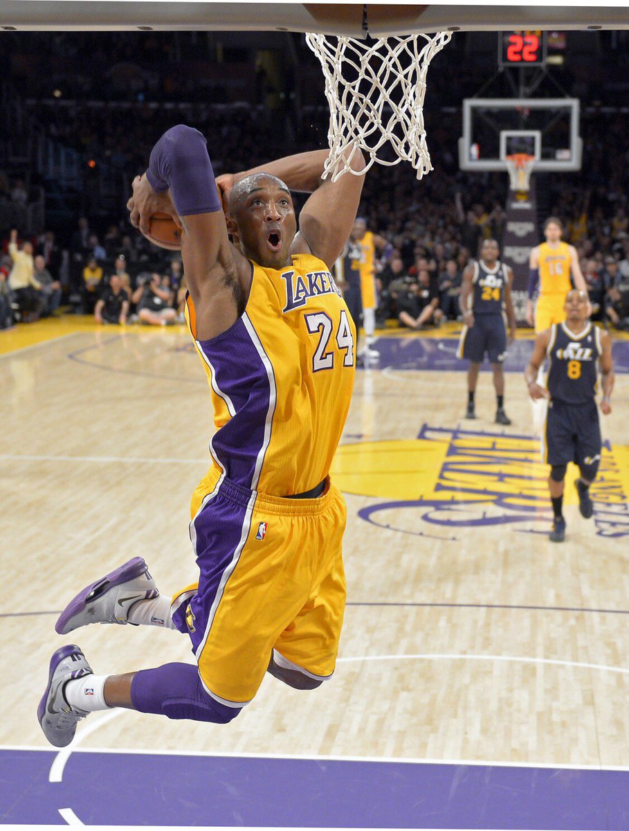 WE ALL MISS KOBE 🐍♾️ #MambaYear