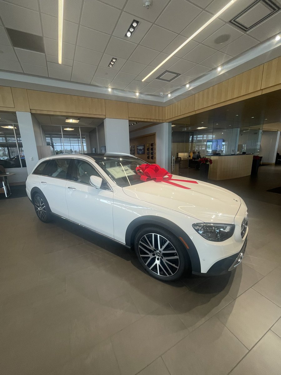 alvo_12's tweet photo. @DougDeMuro  Thrilled to find the Doug-Mobile in a showroom in Dallas of all places! They are trying to tap into the sensible cargo shorts market here  🤣 https://t.co/0qcGYUKe41