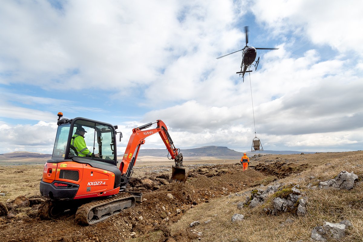 Walking the #ThreePeaks is an extraordinary adventure! 🏃‍♀️

We have lots of info to help plan your walk and keep the area special with the #Yorkshire Three Peaks Code of Conduct 💚

Help us maintain the footpaths by donating 👇

yorkshiredales.org.uk/things-to-do/g…