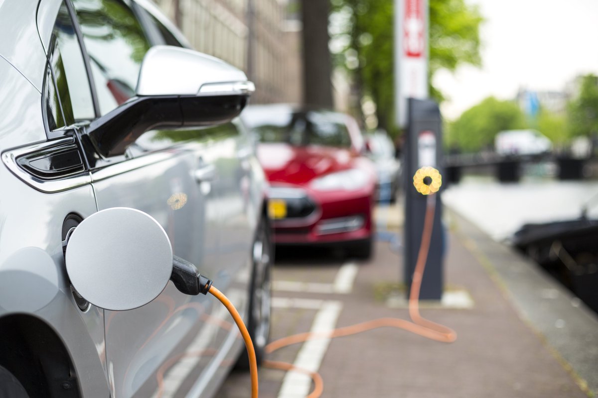 ⚡️Exploring the sustainability of EVs and their undeniable footprint in the decarbonization race! Tune in for an eye-opening discussion and subscribe now:
podcasts.apple.com/us/podcast/sus…
#Sustainability #EVs #Decarbonization