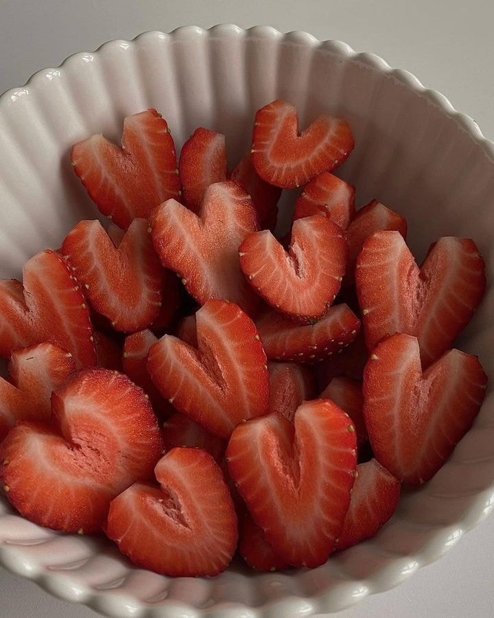 strawberries 🍓🧺