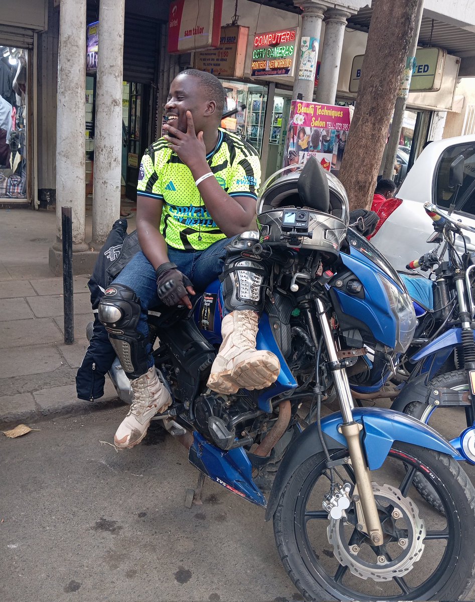CaptainOchenge's tweet photo. Tumerudi kazi. Twawaomba mtupee your delivery and errands jobs. Tutadeliver. https://t.co/NjGAoxpeVQ