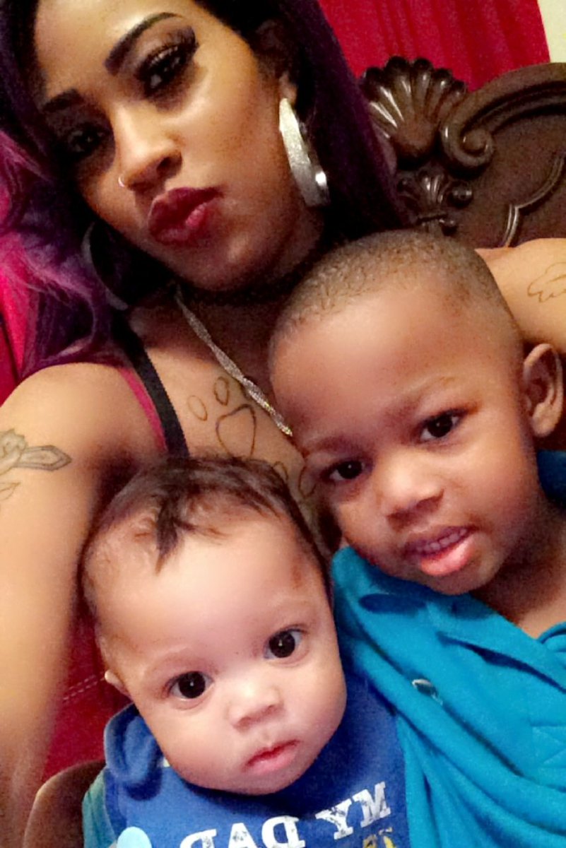 0H_DevourLilith's tweet photo. SOMEBODY HITS DOUBLE DIGITS (total his words) THIS JANUARY 10TH
MY OLDEST TYREN WILL BE 10 YEARS OLD ON THE 10TH BLESS IT BE π IM SO PROUD AN HAPPY
#BOYMOM #PROUDSINGLEPARENT π. https://t.co/3BUNVLEzd1