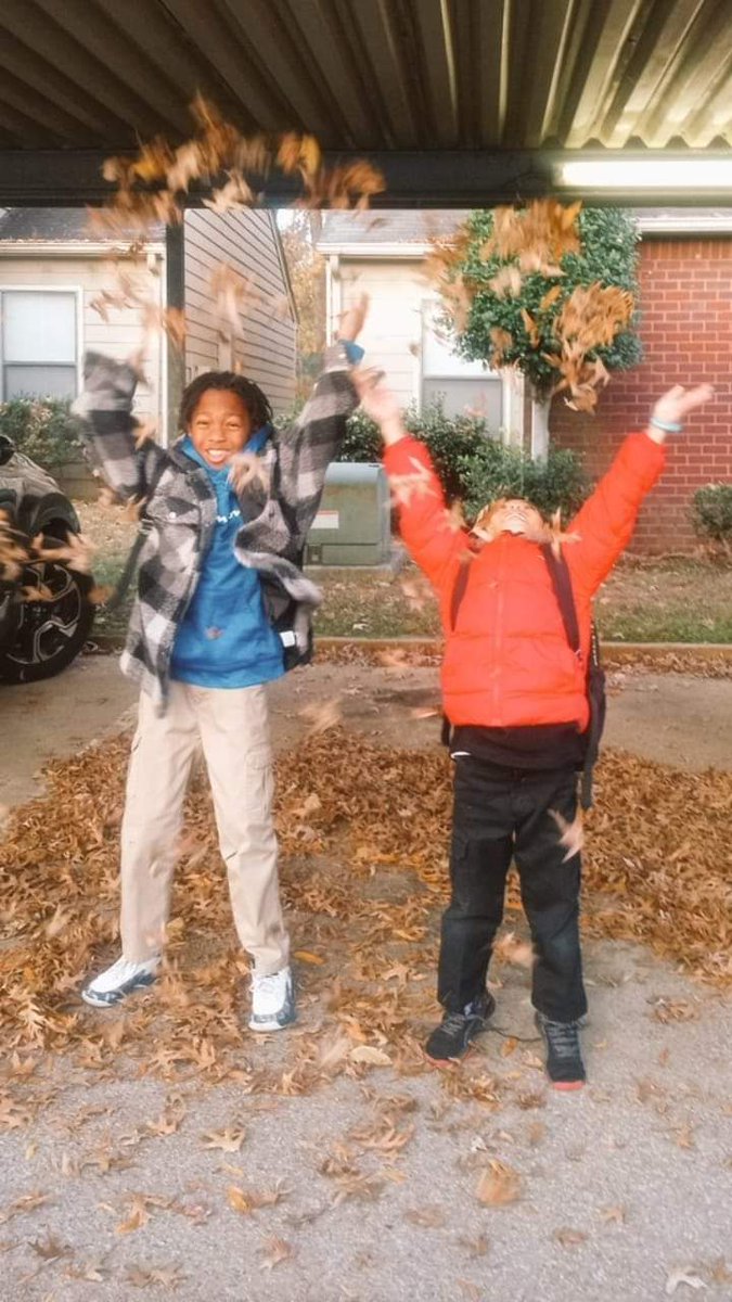 0H_DevourLilith's tweet photo. SOMEBODY HITS DOUBLE DIGITS (total his words) THIS JANUARY 10TH
MY OLDEST TYREN WILL BE 10 YEARS OLD ON THE 10TH BLESS IT BE π IM SO PROUD AN HAPPY
#BOYMOM #PROUDSINGLEPARENT π. https://t.co/3BUNVLEzd1