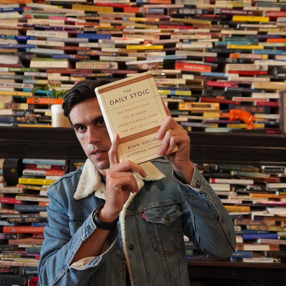 The Daily Stoic ebook is just $1.99 (that's over 90% off). Get yours here: geni.us/2MJrbI