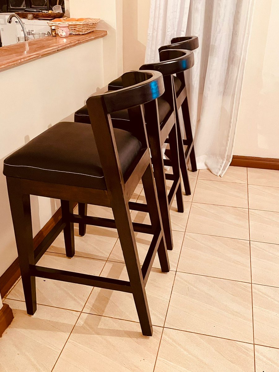 Pillowske's tweet photo. Happy new year guys.. Remember to reach us on 0710952310 for upholstery services and furniture. https://t.co/og3XgwMyFg