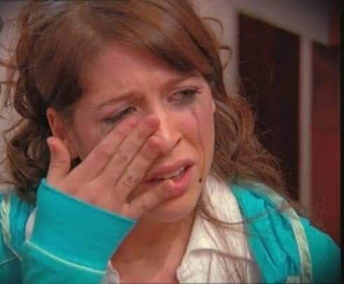 lulitalijeron's tweet photo. BOLUDO ESTOY LLORANDO  #nadiedicenada https://t.co/KTlRZlnnpj