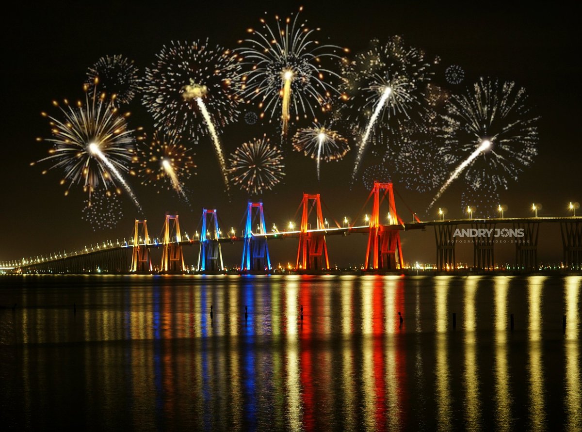 AndryJons's tweet photo. Querida Maracaibo,
En este nuevo año, deseo de todo corazón que puedas recuperarte y encontrar la fuerza para reconstruirte aún mejor. Que las dificultades del pasado se conviertan en lecciones y que juntos construyamos un futuro próspero y seguro. https://t.co/d88p73SYXk