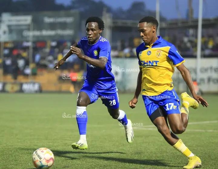 NormanNamanya4's tweet photo. We go again tonight @URAFC_Official 
Lead us ohhh lord 🙏

@BataImages 📸
@KCCAFC 🏟️

#NormanNamanya
#NNN4
#EmaziYaTooro https://t.co/034gL2mesp