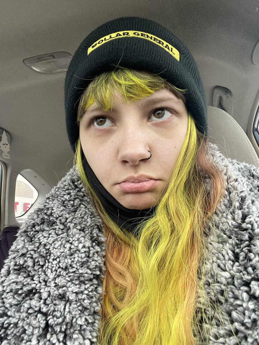 raven (they/them) tweet media