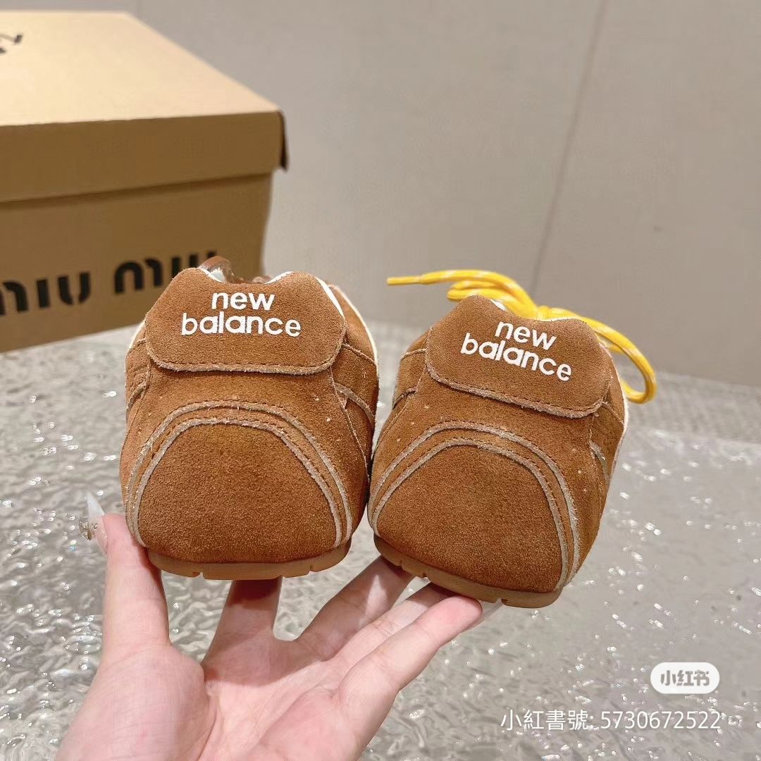 fullress's tweet photo. 2024年 春夏コレクション！

MIU MIU New Balance 530 (ミュウミュウ ニューバランス)
https://t.co/B4IuBlACTV
dane3fune https://t.co/L5PfVokFau