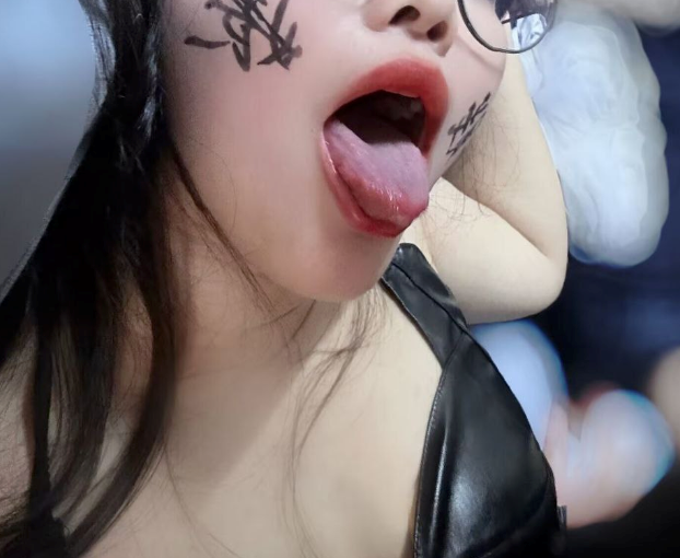 xiaoying7788's tweet photo. 把精液射进母猪的嘴里好吗 求求你了 https://t.co/bqIrp5QkDv