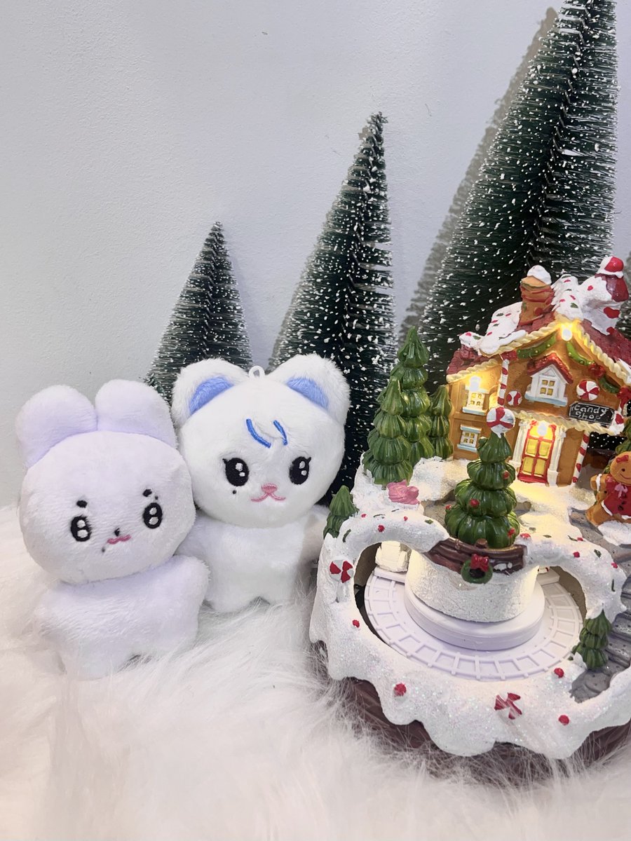 love_forbrian's tweet photo. 토끼와 함께 담비 생일축하하고 왔어요🐰
카페 주최하시느라 넘넘 고생많으셨습니다🫳🏻💝

#암호는eonlock https://t.co/XsHoPvlf8b