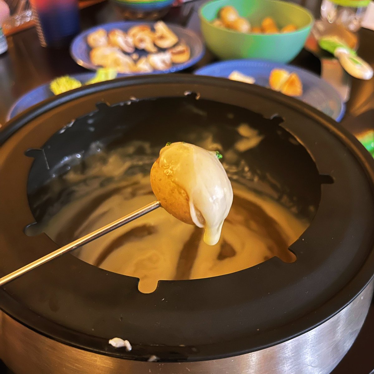 bindrup's tweet photo. Swiss Fondue for the New Year! https://t.co/F11h0puj9R