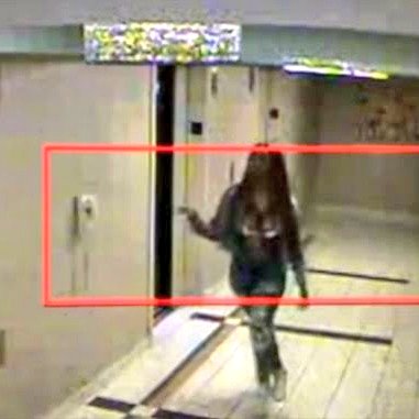 CrimesReais's tweet photo. A misteriosa morte da jovem encontrada no congelador de um hotel: https://t.co/MJWXzRznLA